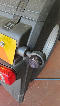 Gylle Arm Halterrohr aus Alu für Mercedes Benz Heckkotflügel